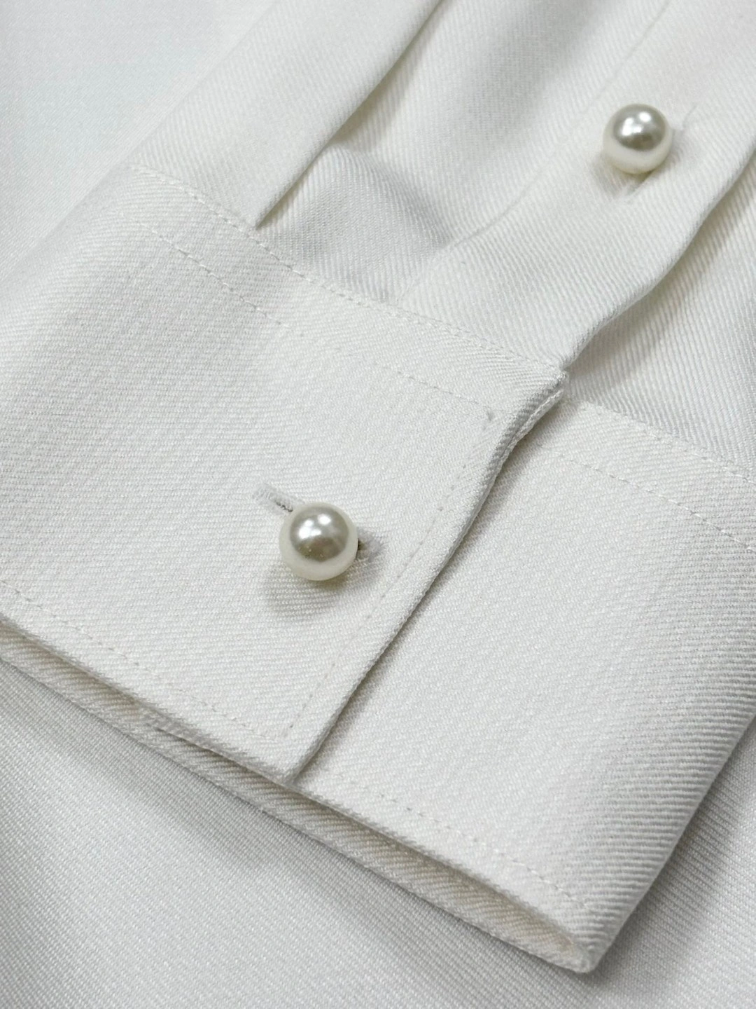wg.luxury- 8V item:E-F409F1526